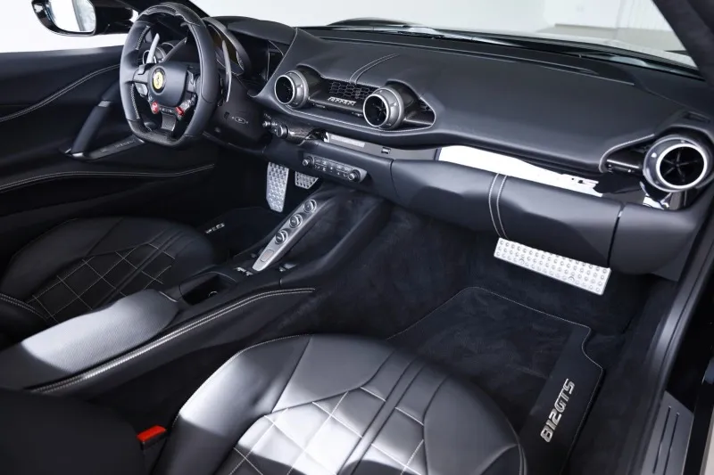 Ferrari 812 GTS =Carbon Fiber Interior= Full ADAS Гаранция Image 4